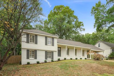 1729 Oak Hill Dr, House other with 4 bedrooms, 3 bathrooms and null parking in Germantown TN | Image 2