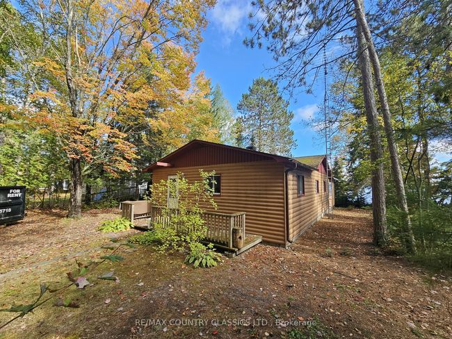 1282 Kamaniskeg Lake Rd, House other with 3 bedrooms, 1 bathrooms and 4 parking in Combermere ON | Image 6