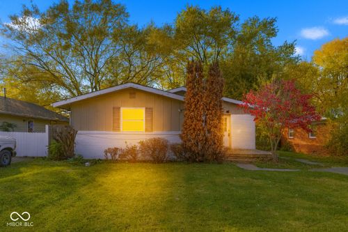 330 Hugo St, Indianapolis, IN, 46229-2728 | Card Image