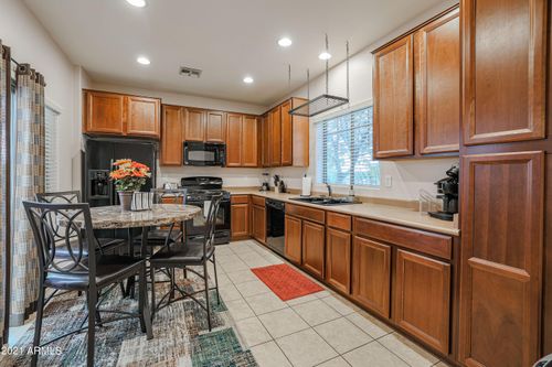 433-21925 N 103rd Ln, Peoria, AZ, 85383-2698 | Card Image