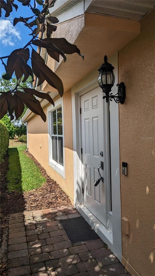 11892 Fiore Dr, Orlando, FL, 32827-7140 | Card Image