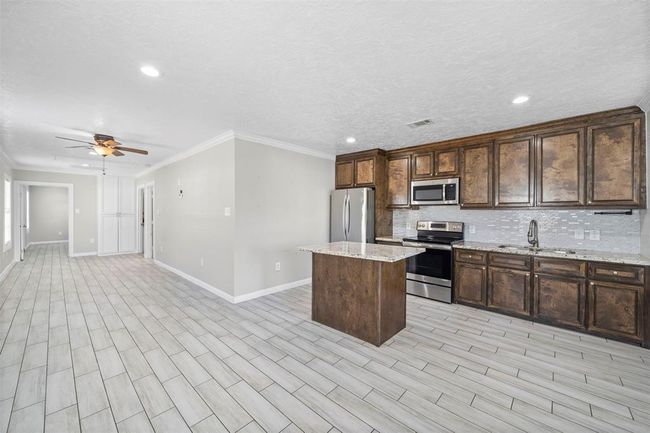 7941 Goode St, House other with 3 bedrooms, 2 bathrooms and null parking in Houston TX | Image 19