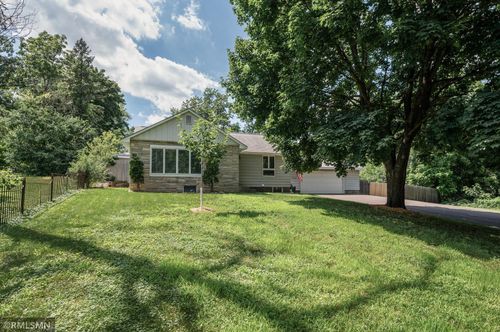 3308 Chippewa Road, Minnetonka, MN, 55305 | Card Image