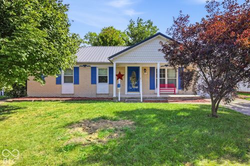 1615 Avenue East St, Elwood, IN, 46036-3211 | Card Image