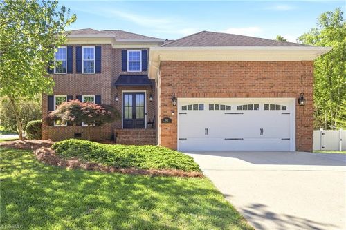 3542 Terrault Dr, Greensboro, NC, 27410-8240 | Card Image