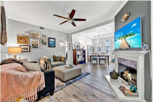 98 Hinterland Way, Ladera Ranch, CA, 92694-1247 | Card Image