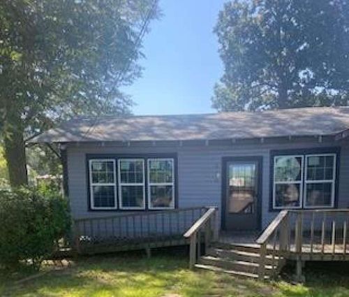 410 E Madison Ave, Bastrop, LA, 71220-3830 | Card Image