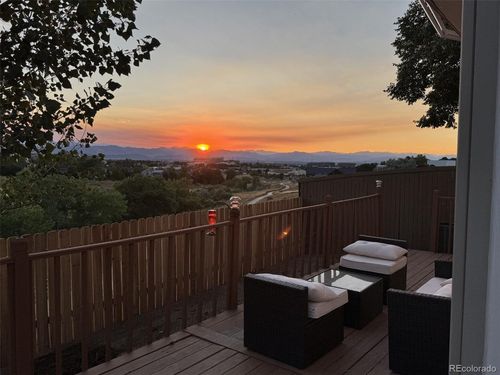 556 Longfellow Ln, Highlands Ranch, CO, 80126-3001 | Card Image