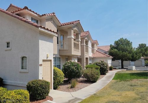2096-8555 W Russell Rd, Las Vegas, NV, 89113-1812 | Card Image