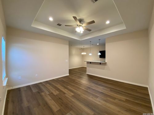 801 Uvalde St, Pleasanton, TX, 78064-1946 | Card Image