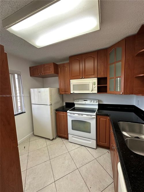 apt-406-8740 N Sherman Cir, Miramar, FL, 33025-2054 | Card Image