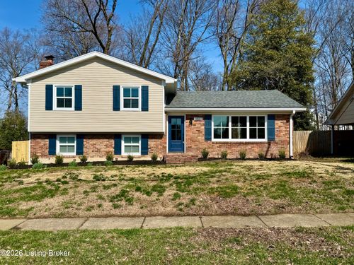 9801 Gateway Dr, Jeffersontown, KY, 40299-2651 | Card Image