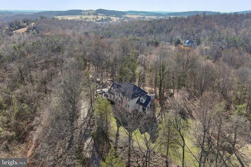 7929 Wellington Dr, WARRENTON, VA, 20186-9723 | Card Image