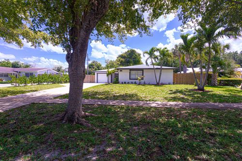 5756 Orchard Way, West Palm Beach, FL, 33417-5705 | Card Image