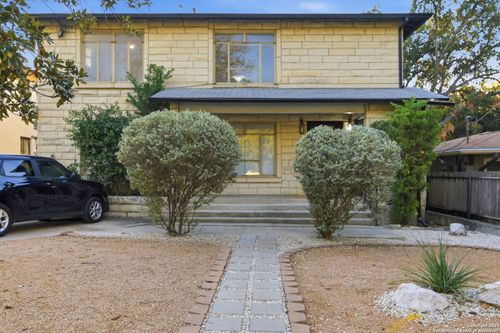 1033 Shook Ave, San Antonio, TX, 78212-2508 | Card Image