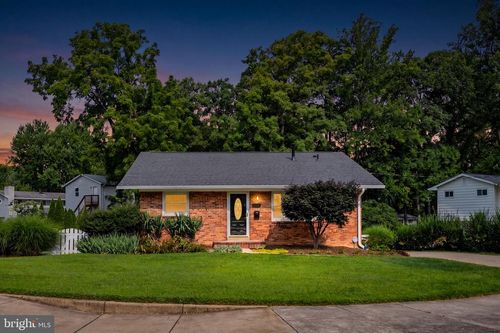 4216 Sideburn Rd, FAIRFAX, VA, 22030-3505 | Card Image