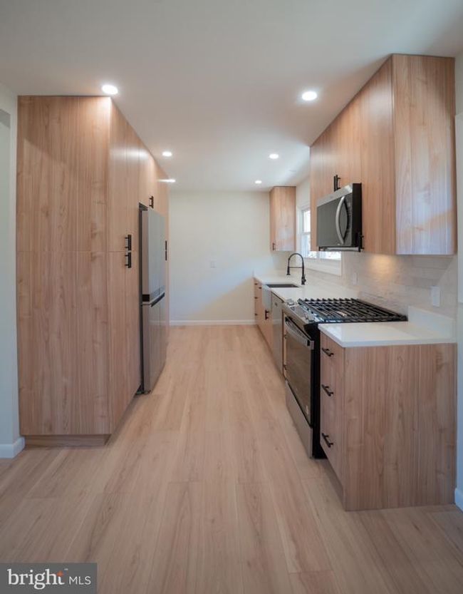 5 Edwards Pl, House other with 3 bedrooms, 2 bathrooms and null parking in Ewing NJ | Image 10