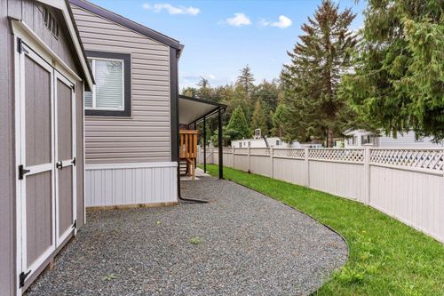65-3942 Columbia Valley Rd, Cultus Lake, BC, V2R5B3 | Card Image