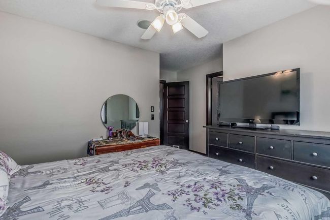 275 Pantego Lane Nw, Home with 3 bedrooms, 2 bathrooms and 2 parking in Calgary AB | Image 13