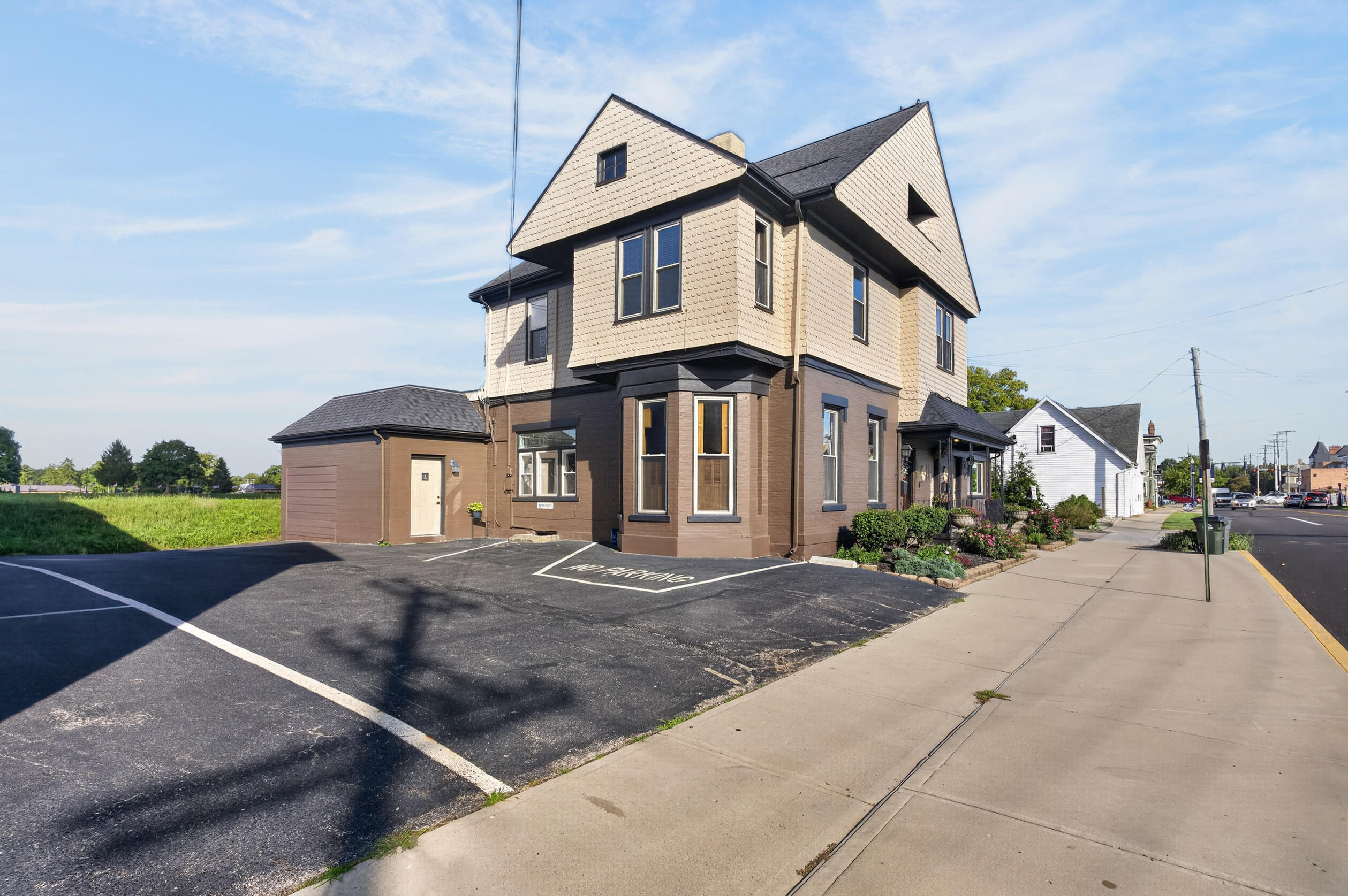 Commercial Lease in Troy 3