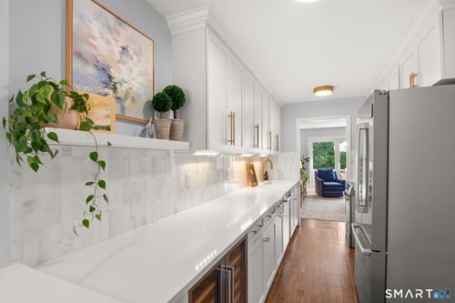 5-68 Lakeview Ave, New Canaan, CT, 06840 | Card Image
