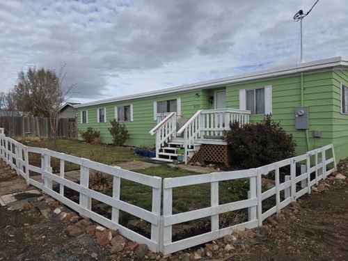 820 Wilson Ave, Metolius, OR, 97741-2400 | Card Image