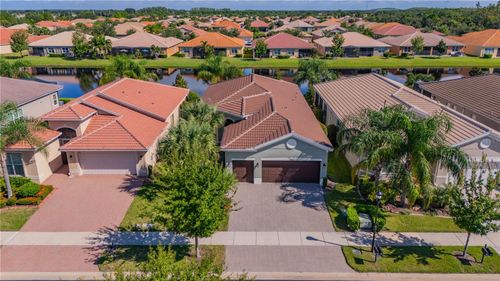 4948 Grand Banks Dr, WIMAUMA, FL, 33598-4127 | Card Image