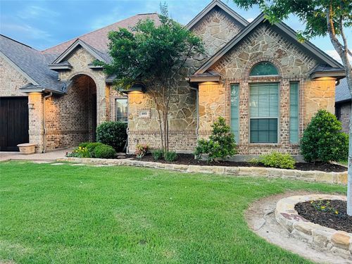 105 Troon Dr, Willow Park, TX, 76008-3147 | Card Image