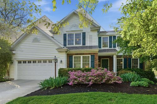 8009 Glenmore Dr, Powell, OH, 43065-7951 | Card Image