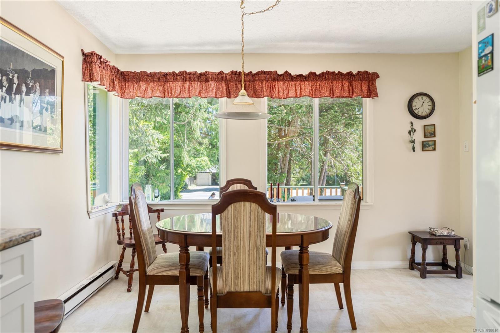 Residential in North Saanich 4