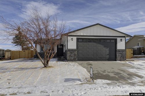 5111 S Center Street, Casper, WY, 82601 | Card Image