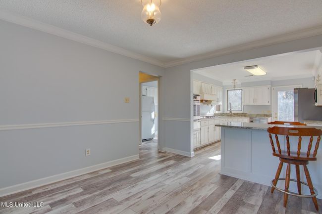 Kitchen | Image 8
