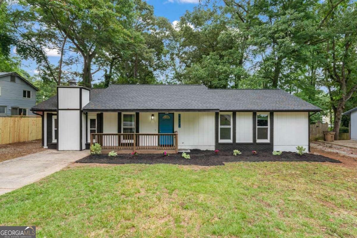 Woodfield Ln, Rex, GA 30273