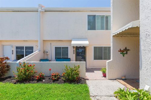 4205 Fogcutter Ct, Tampa, FL, 33615-5403 | Card Image