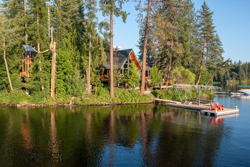 143 Viewpoint Rd, Newport, WA, 99156-8319 | Card Image