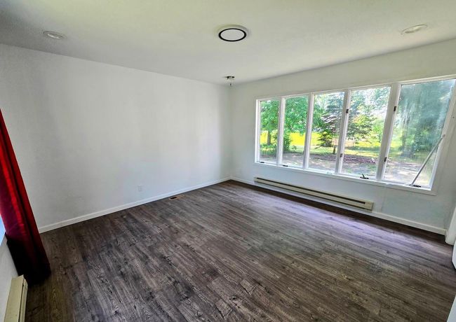 229 E Oak St, House other with 3 bedrooms, 2 bathrooms and null parking in Tyler MN | Image 22