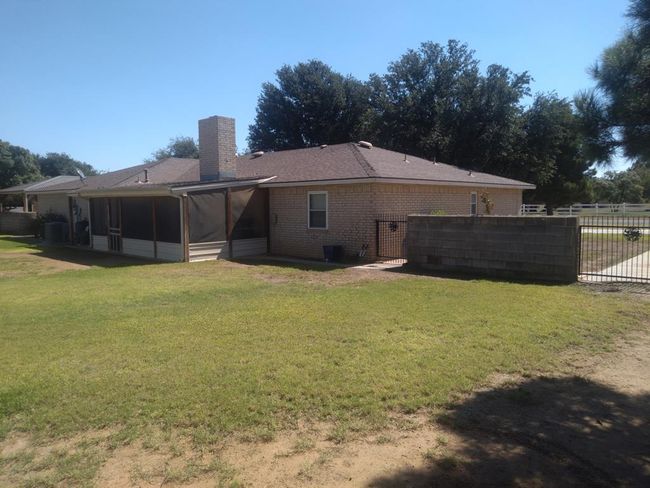 2108 Westside Dr, House other with 3 bedrooms, 2 bathrooms and 4 parking in Stanton TX | Image 44