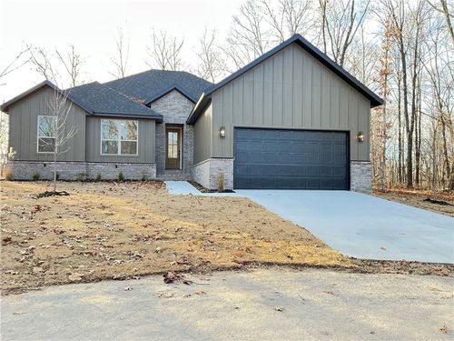 4 Arthur Cir, Bella Vista, AR, 72715-6715 | Card Image