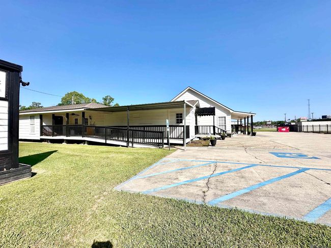 13119 Airline Hwy, Home with 0 bedrooms, 4 bathrooms and null parking in Gonzales LA | Image 25