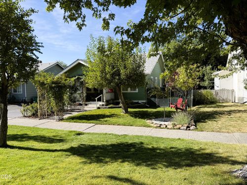 1018 N Eldorado Ave, Klamath Falls, OR, 97601-1849 | Card Image