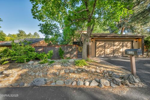 6437 Meadow Valley Ln, Reno, NV, 89519-6309 | Card Image