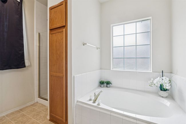 6119 Cypress Point Dr, Townhouse with 2 bedrooms, 2 bathrooms and null parking in Garland TX | Image 19