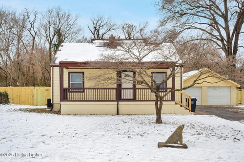 2220 Auburn Dr, Louisville, KY, 40216-3708 | Card Image