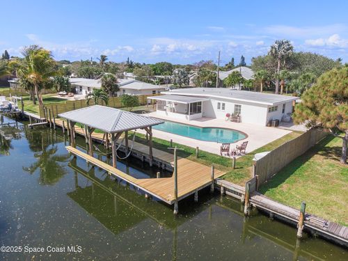 112 Sunset Dr, Cocoa Beach, FL, 32931-2730 | Card Image