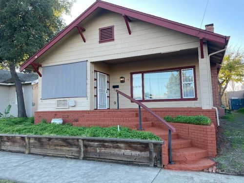 1110 F St, Antioch, CA, 94509-2217 | Card Image