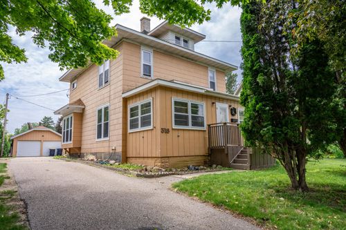 318 Tremont St, Mauston, WI, 53948-1306 | Card Image