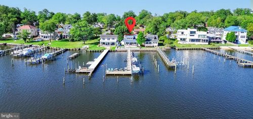 241 Edgewater Dr, EDGEWATER, MD, 21037-1322 | Card Image