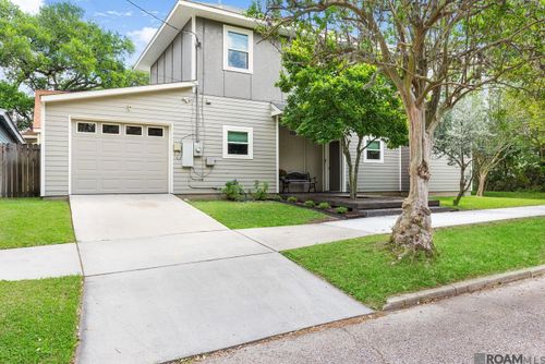 757 Maximillian St, Baton Rouge, LA, 70802-6313 | Card Image