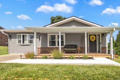 313 E Ritter St, Ellettsville, IN, 47429-1835 | Card Image