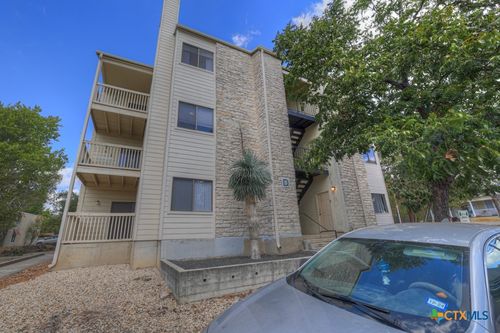 d-1013 Chestnut St, San Marcos, TX, 78666-3426 | Card Image